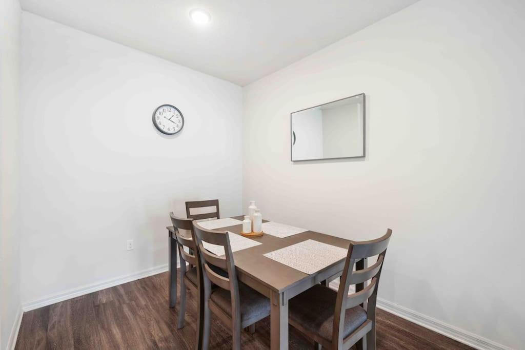 Lavish 2Br Apartment In Tampa Eksteriør billede